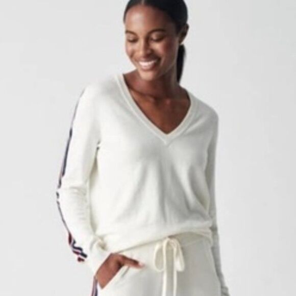 Faherty Sweaters - Faherty Sconset Organic Cotton Cashmere V Neck Old Money Sweater Ivory Stripe S